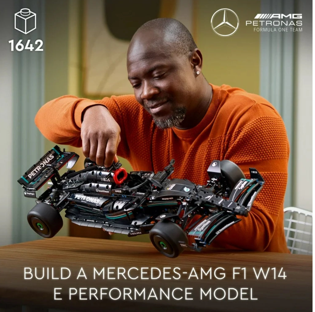 LEGO Technic Mercedes AMG F1