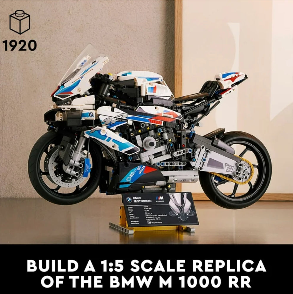 LEGO Technic BMW M1000RR 1:5